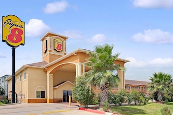 super 8 by wyndham houston north i 45