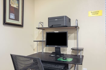 super 8 by wyndham houston north i 45