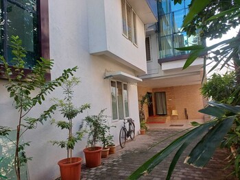 d and a boutique hotel