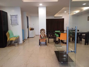 d and a boutique hotel