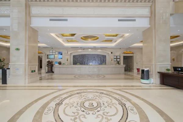 vienna international hotel xinyang yangshan new district