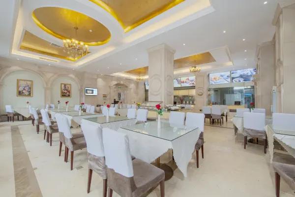 vienna international hotel xinyang yangshan new district