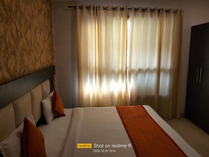 ashoka hotel by wb inn