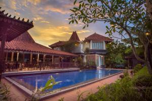 java village resort