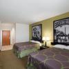 scottish inn and suites la porte