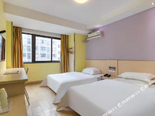 7days inn nanjing yangtze river bridge