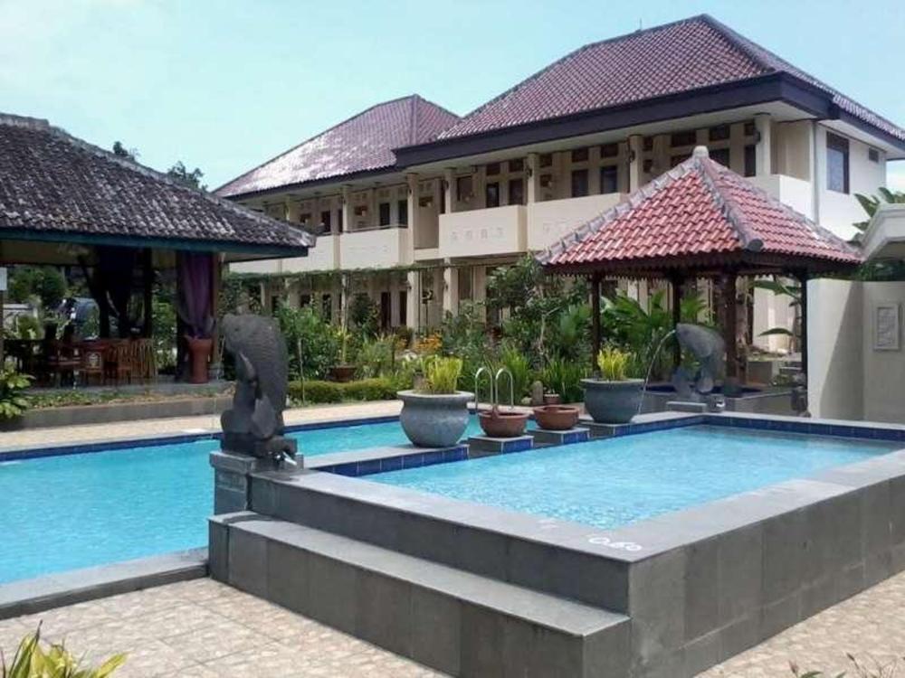 taman teratai hotel