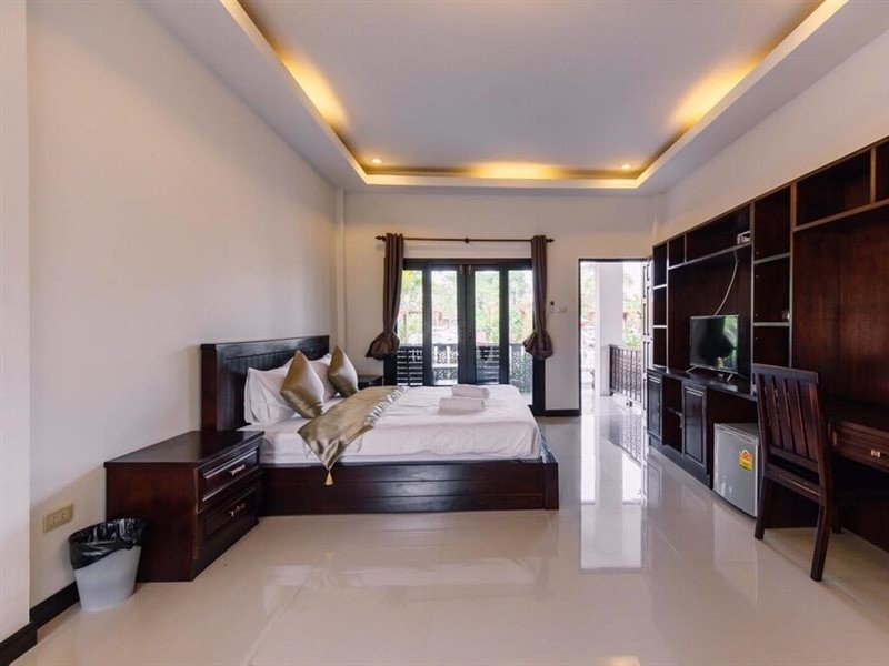 baankiangnam pattaya resort