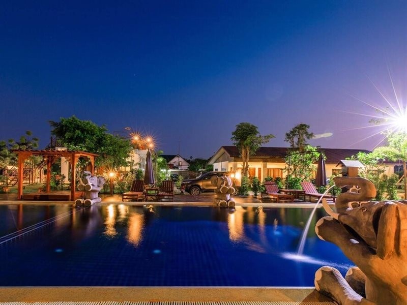 baankiangnam pattaya resort