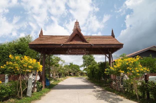 baankiangnam pattaya resort