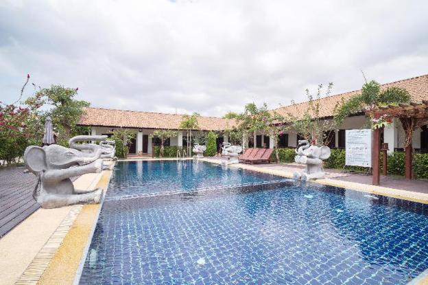 baankiangnam pattaya resort