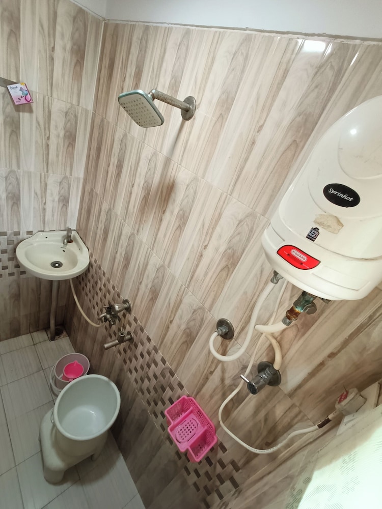 stayguru usha residency