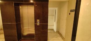 sri maharaja residency