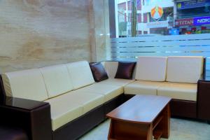 sri maharaja residency