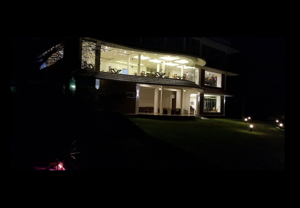 lakerose wayanad resort