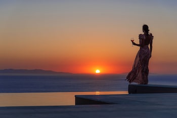 mykonos riviera