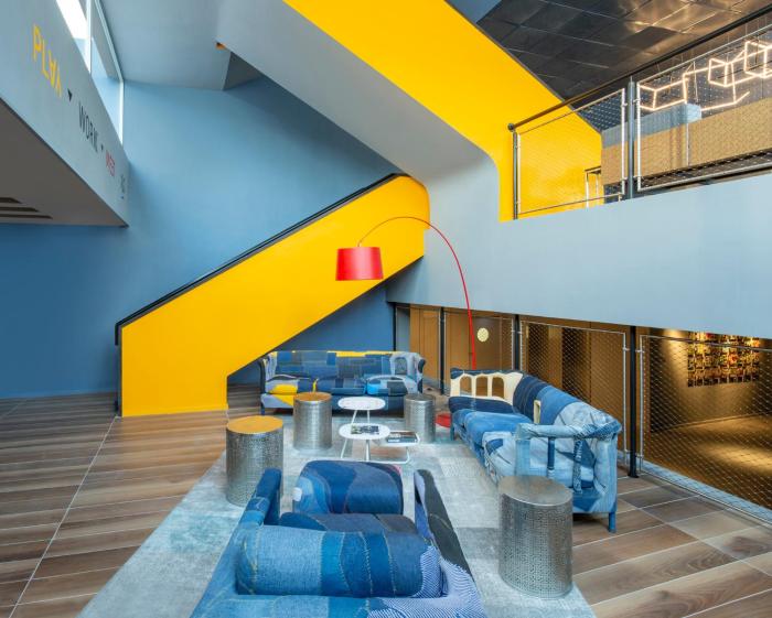 link hotel and hub by dan hotels