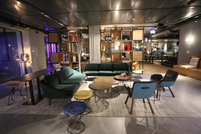 link hotel and hub by dan hotels