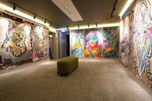 link hotel and hub by dan hotels