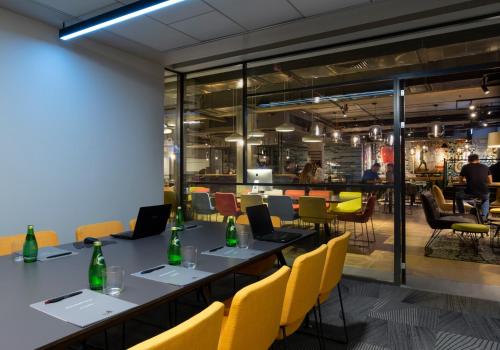 link hotel and hub by dan hotels