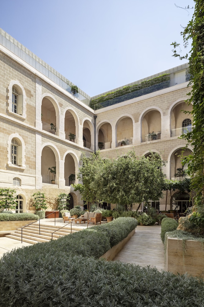 tel aviv