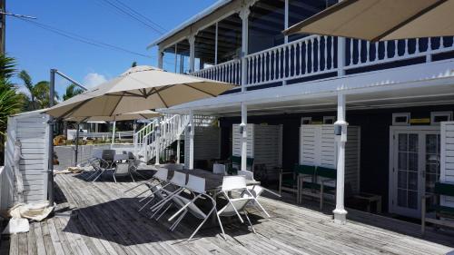 nana glads beachfront accommodation