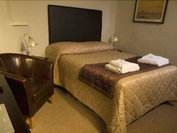 The Kings Head Hotel,Gloucester>>Cirencester,3 star