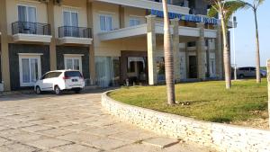 padadita beach hotel