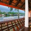 palmy lake resort