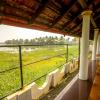 palmy lake resort