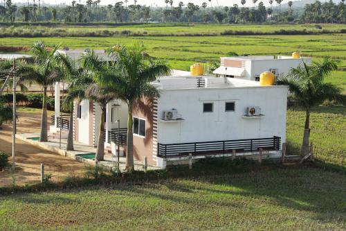 Green Garden Resort,Tenkasi>>Courtallam,3 star