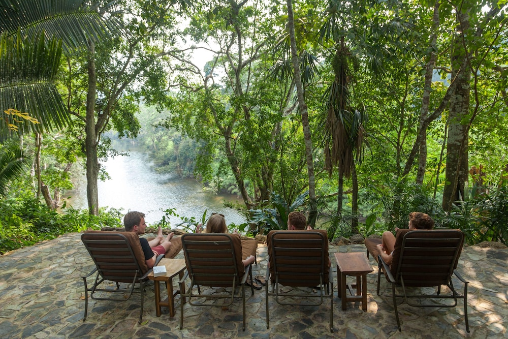 mystic river resort