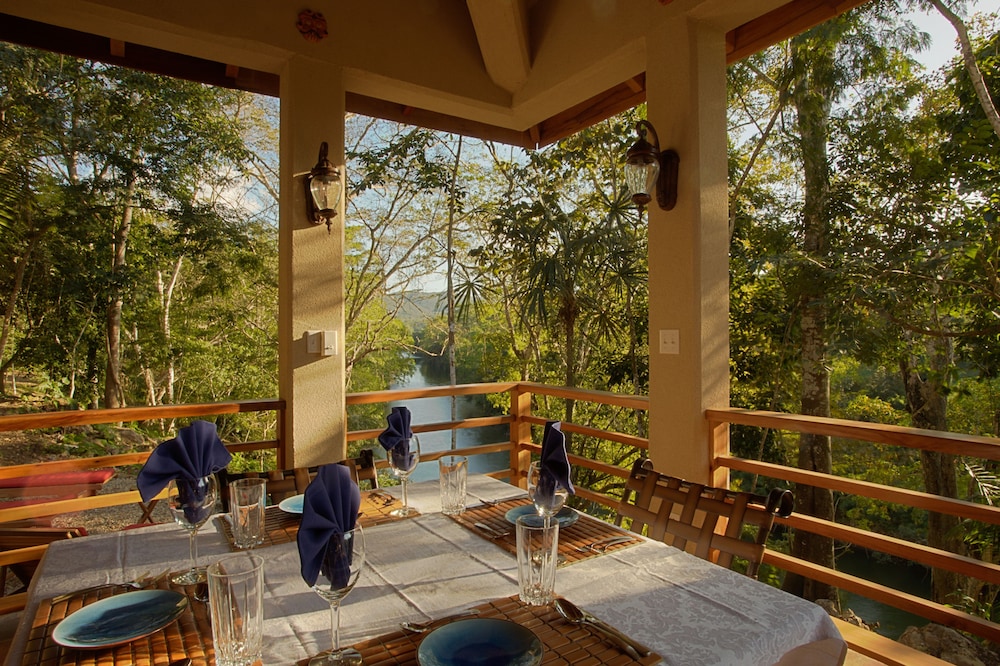 mystic river resort