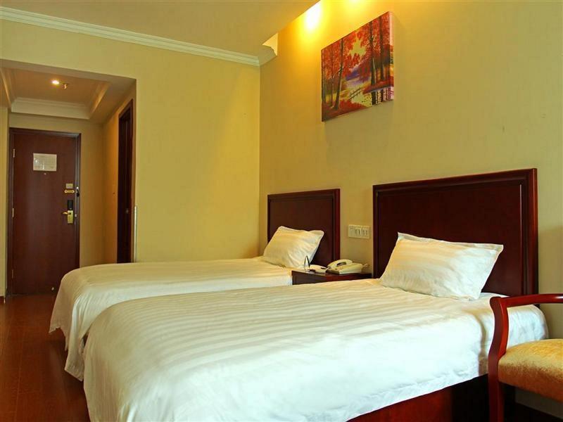 greentree inn jiangsu nantong qidong middle heping road business hotel
