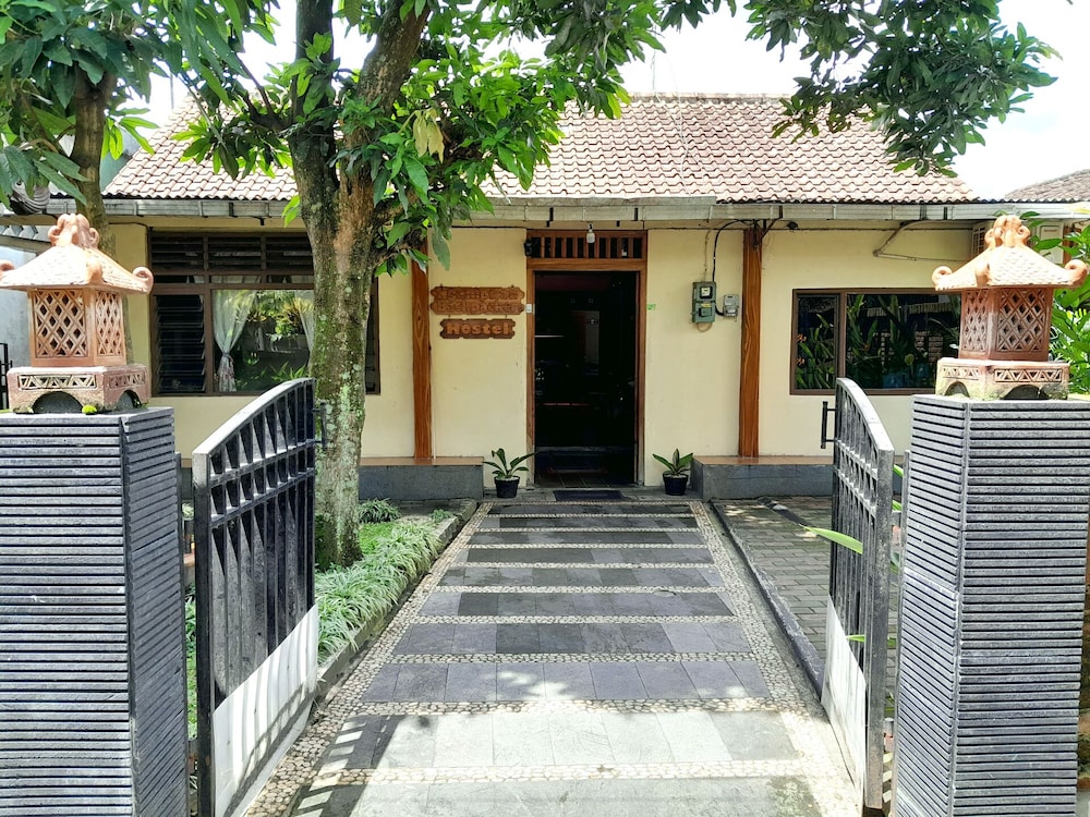 ngampilan backpacker hostel