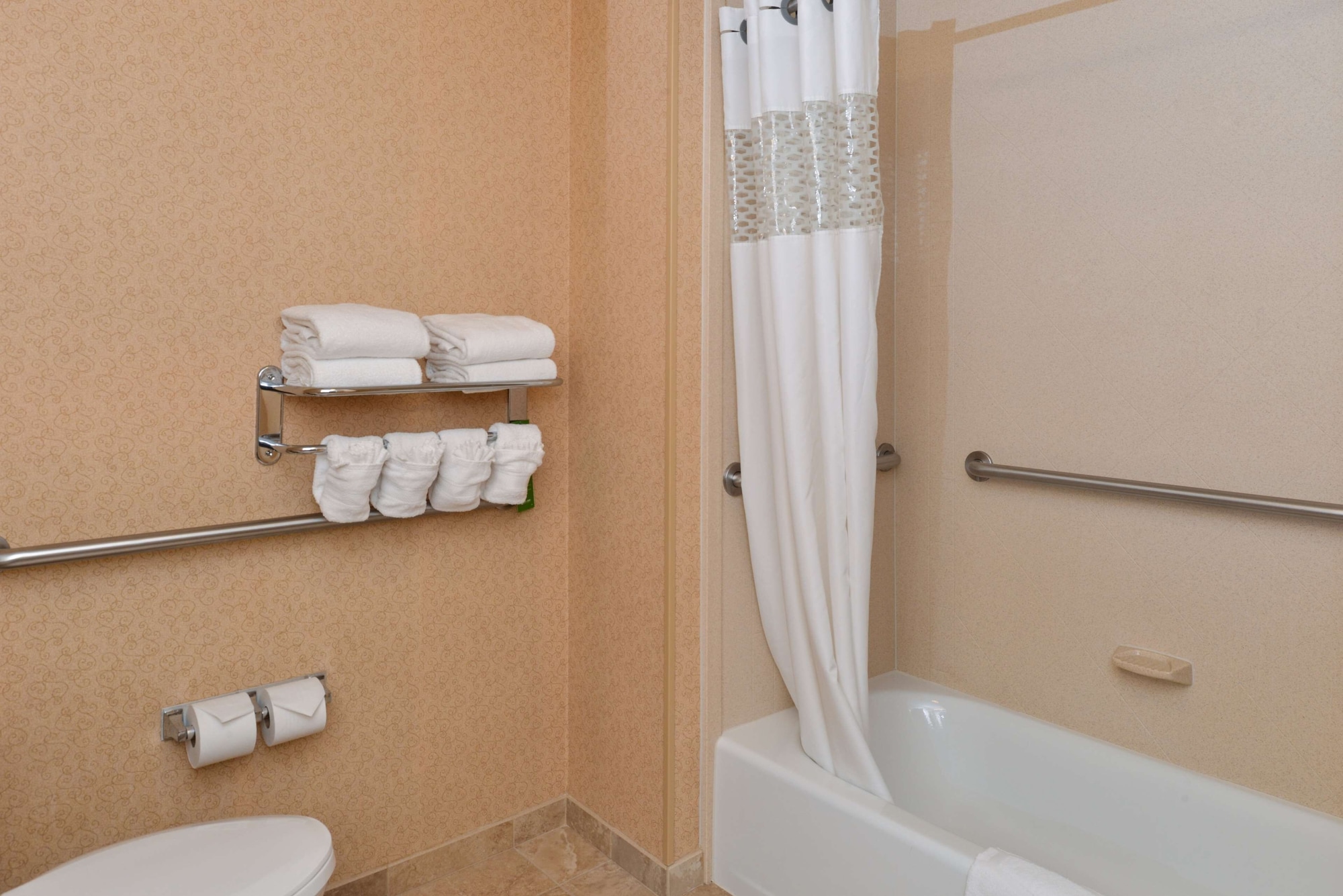 hampton inn and suites casper