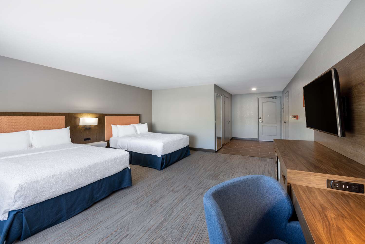 hampton inn and suites casper