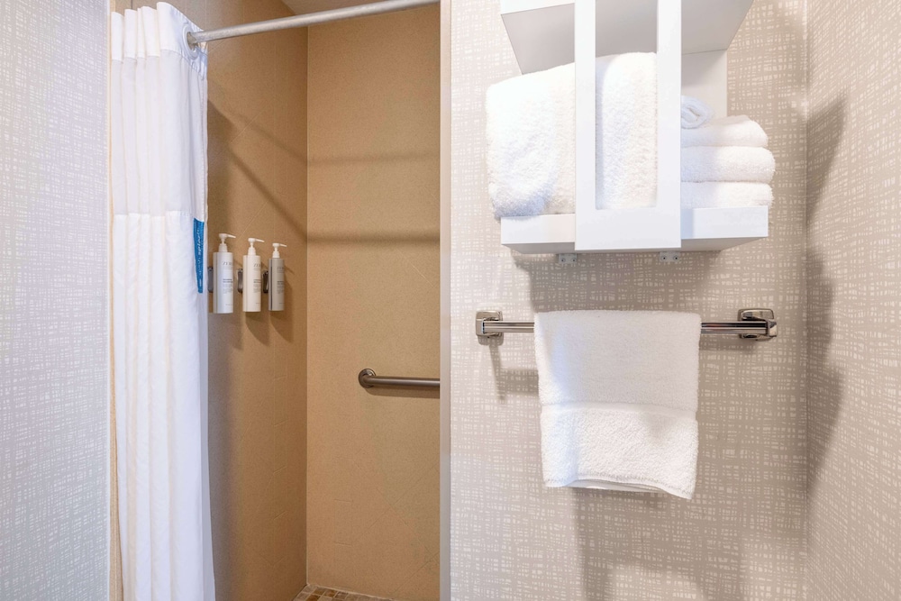hampton inn and suites casper