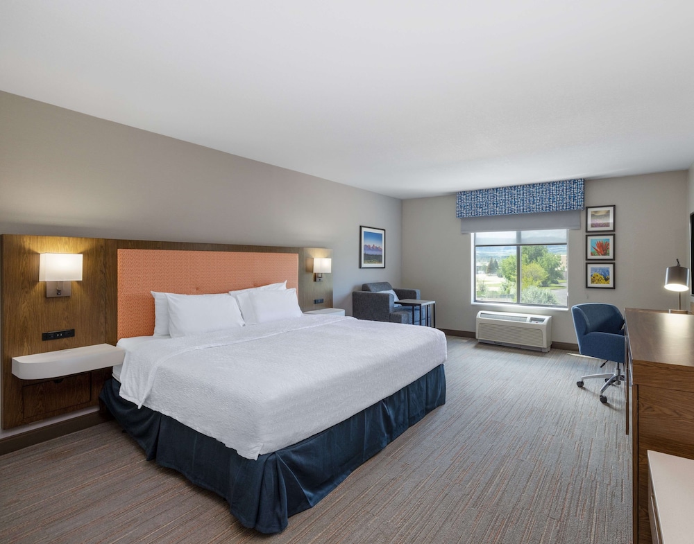 hampton inn and suites casper