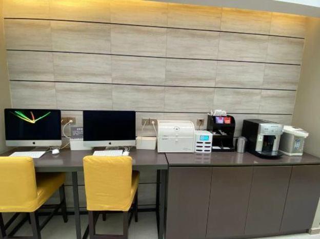 home inn plus shanghai huaihai road sinan road