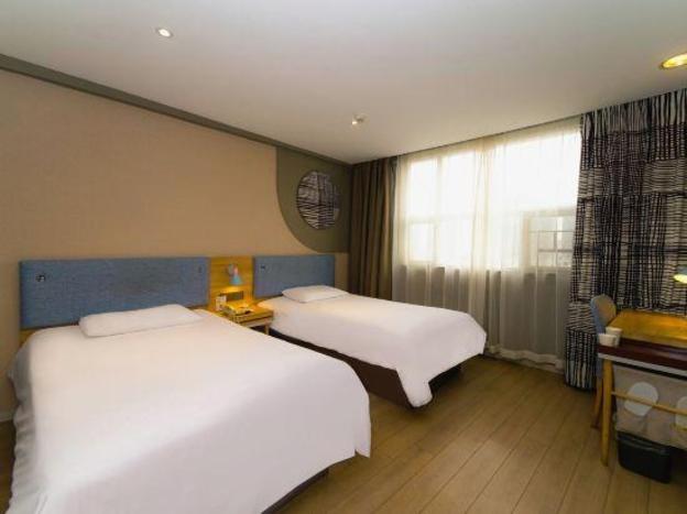 home inn nanchang yingbin avenue jiangling