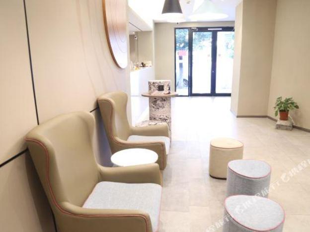 home inn nanchang yingbin avenue jiangling