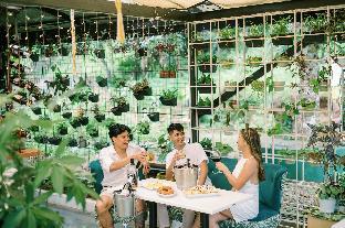 samkara restaurant and garden resort