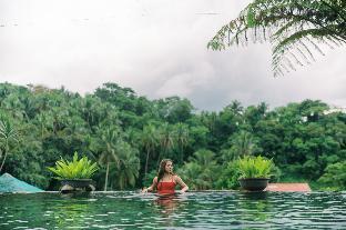 samkara restaurant and garden resort