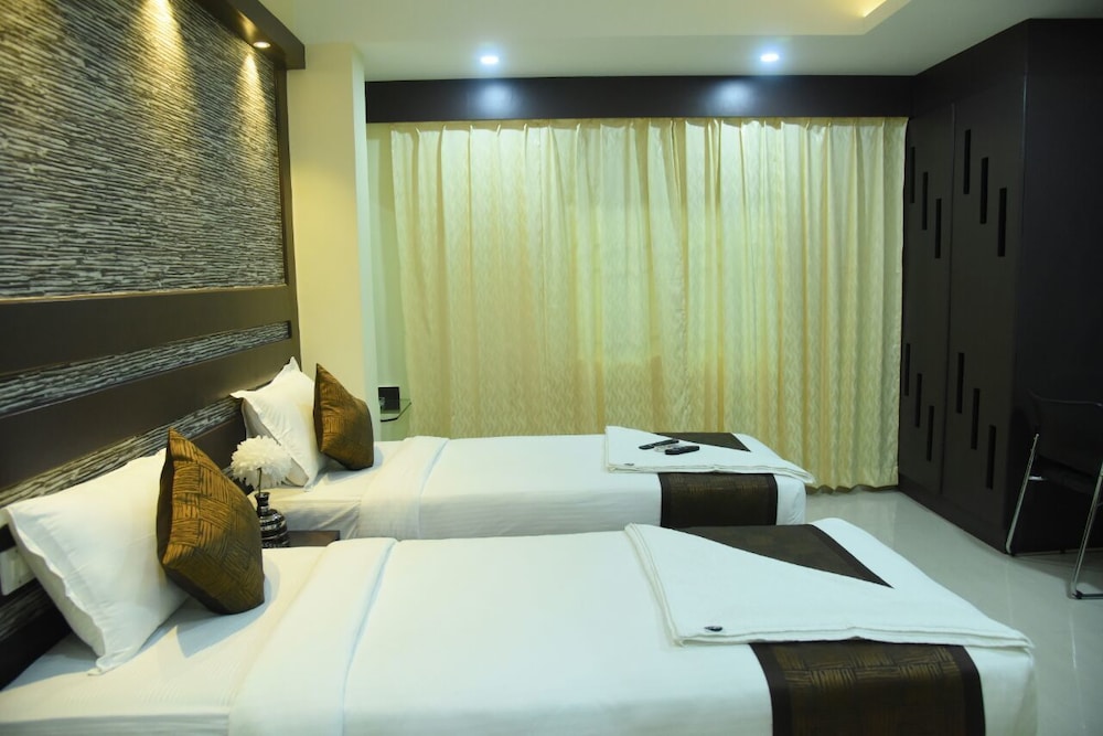 hotel white mount