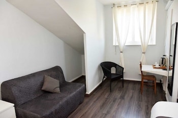 hotel de paris capdenac