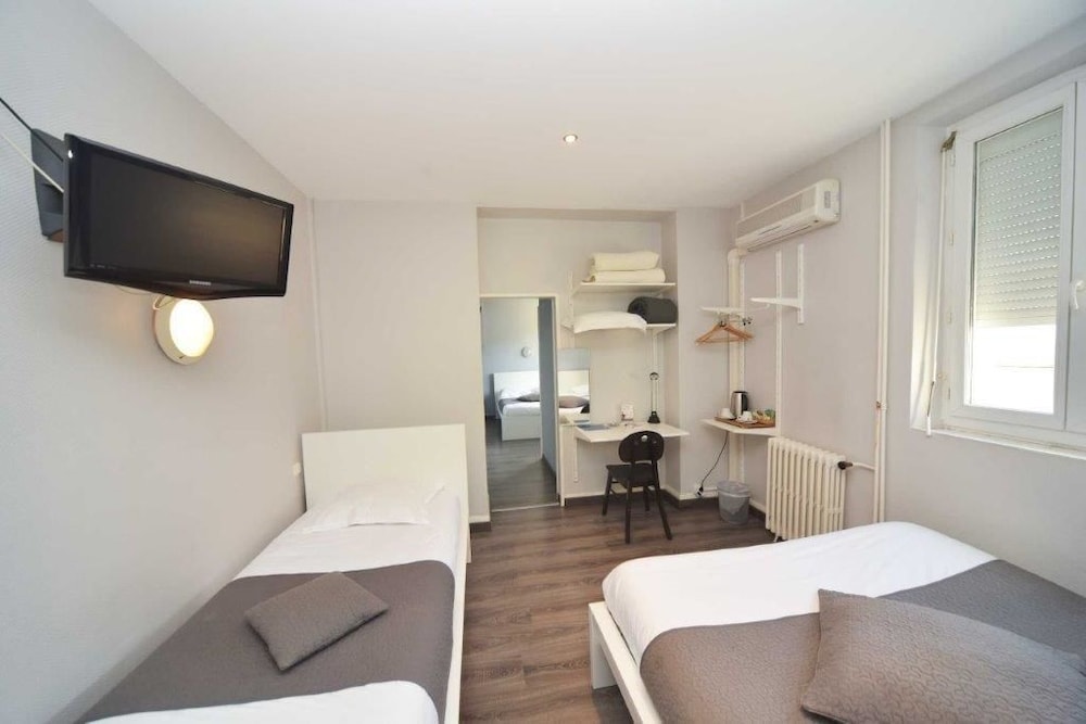 hotel de paris capdenac