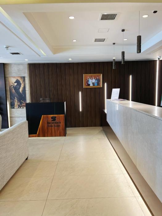 the seventh star hotel suites