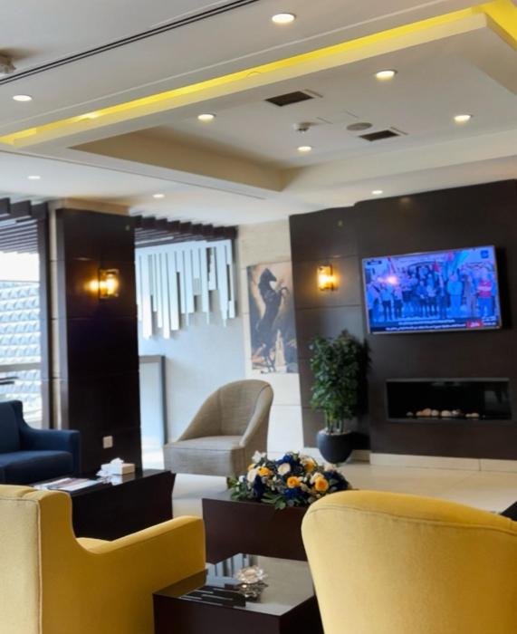 the seventh star hotel suites