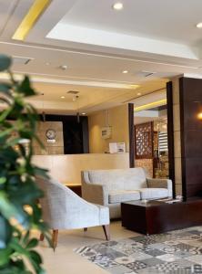 the seventh star hotel suites